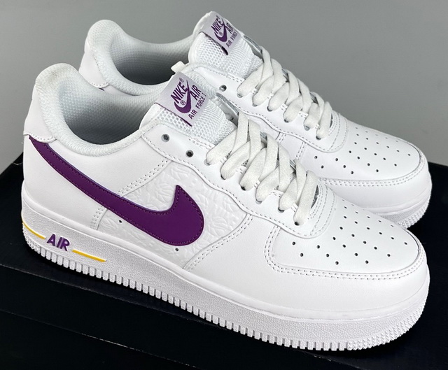 Women Air Force 1 045